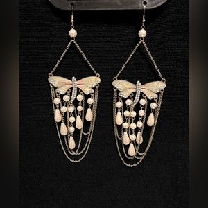 Dragonfly & Peals Enameled earrings